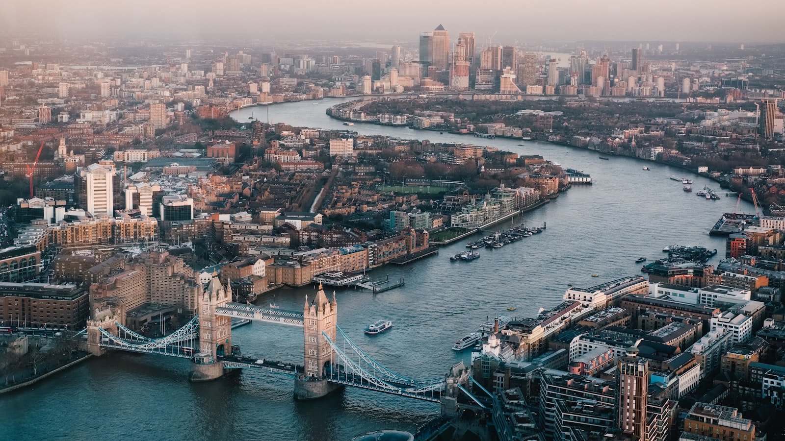 Westminster and Big Ben — declaring P2P income on a UK Self Assessment.